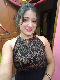 Aparna--Photo 1 of 2