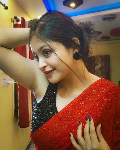 Deepika - - - Photo 1 of 5