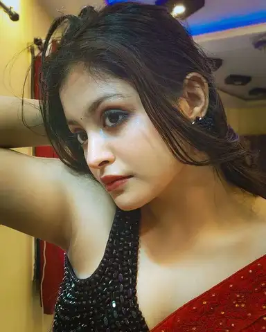 Deepika - - - Photo 3 of 5