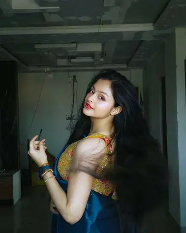 Deepika - - - Photo 4 of 5