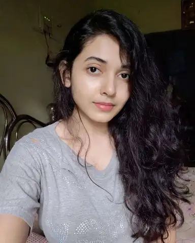 Meenal -  - Photo 4 of 4