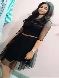 Tanya-dating-girls-bangalore-Photo 1 of 2