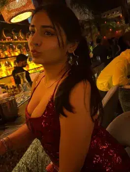 Vidhushi - GFE-escorts-bangalore - Photo 3 of 3